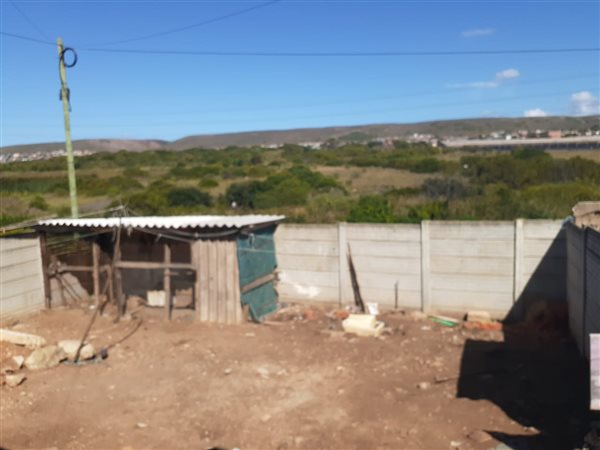 2 Bedroom Property for Sale in West End Eastern Cape